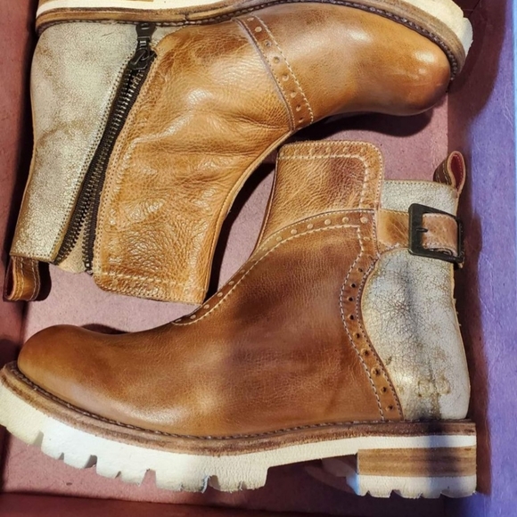 Leather boots - Picture 1 of 4